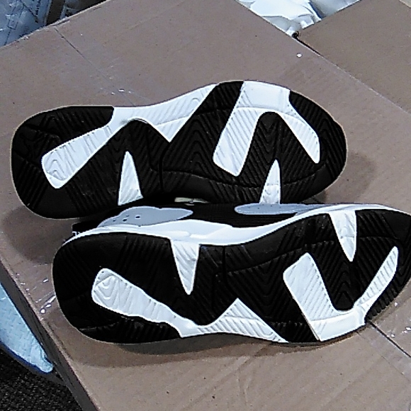 Jordan air lows - Picture 5 of 6